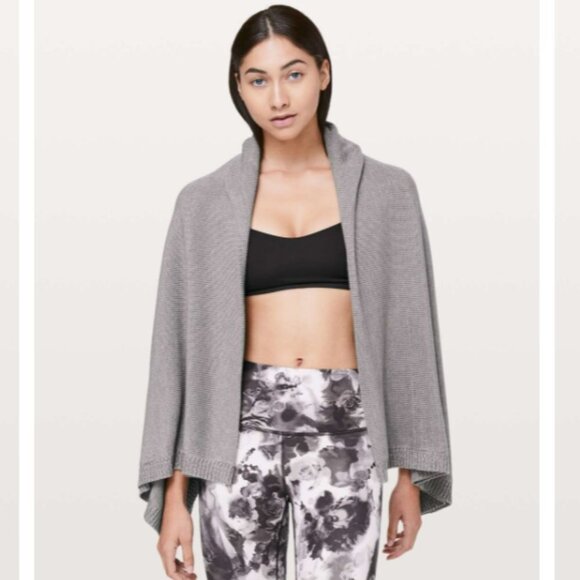 Lululemon Cashmere Divinity Shrug Lunar Rock Iced Iris Gray Poncho Cardigan - Picture 3 of 14